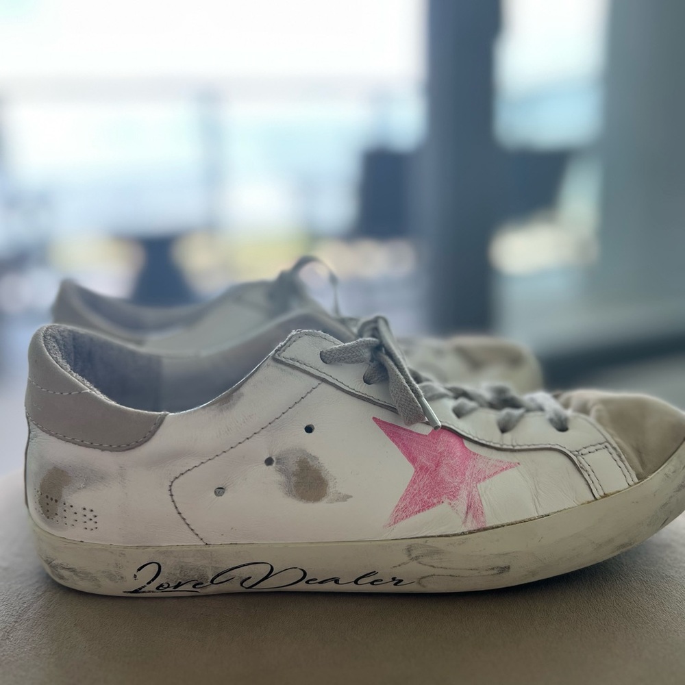 Golden Goose 🤍 Superstar, Love Dealer
Sneakers 38